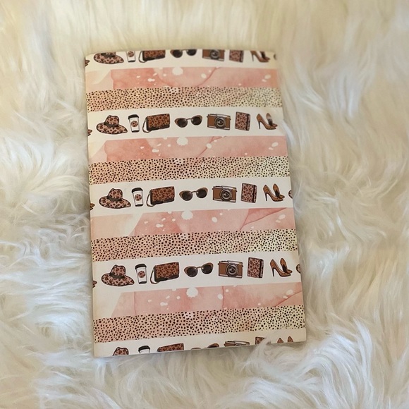 NOTEBOOK - Picture 4 of 4